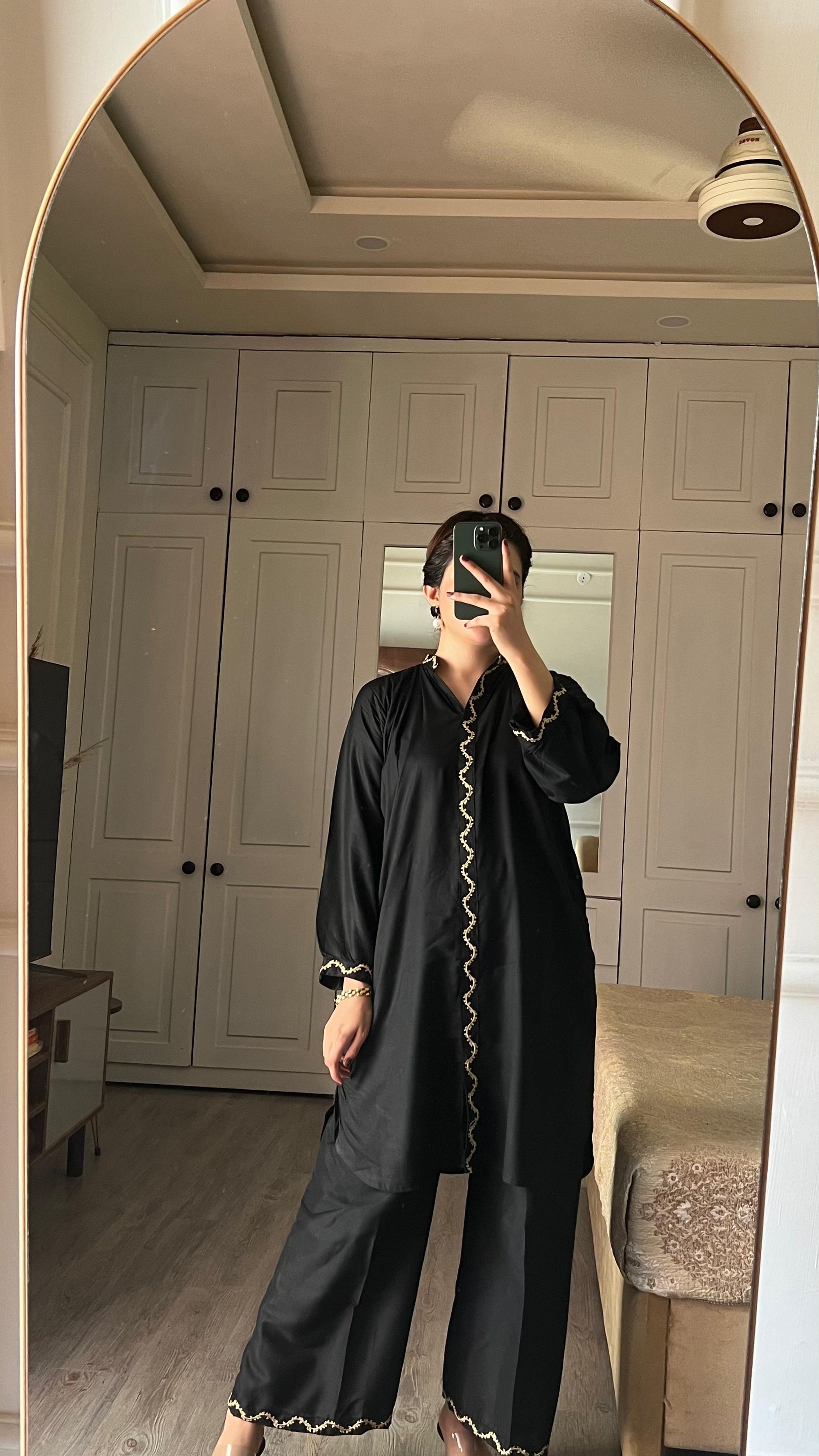 DASTAN EMBROIDERED 2-PCS